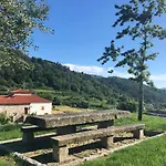 Alojamento de Acomodação e Pequeno-almoço Casa Da Portela De Sampriz