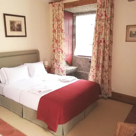 ベッド・アンド・ブレックファスト Casa Da Portela De Sampriz ポンテ・ダ・バルカ