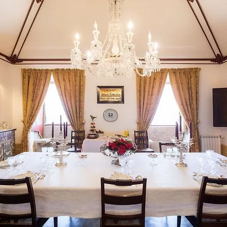 Bed & Breakfast Casa Da Portela De Sampriz 3*