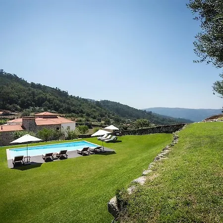 Casa Da Portela De Sampriz 3*