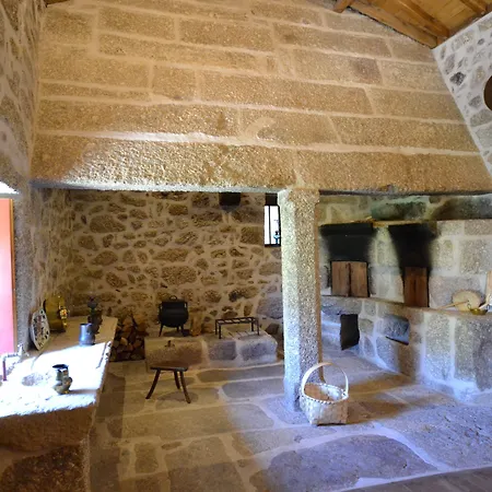 Bed & Breakfast Casa Da Portela De Sampriz