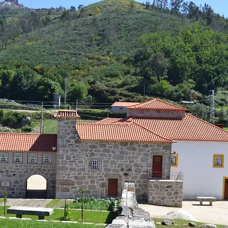 Casa Da Portela De Sampriz 4*