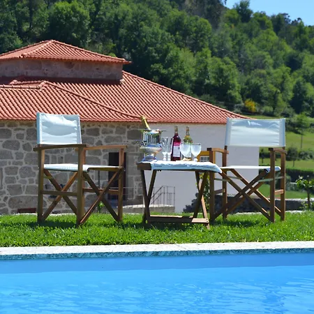 Casa Da Portela De Sampriz Alojamento de Acomodação e Pequeno-almoço Ponte da Barca