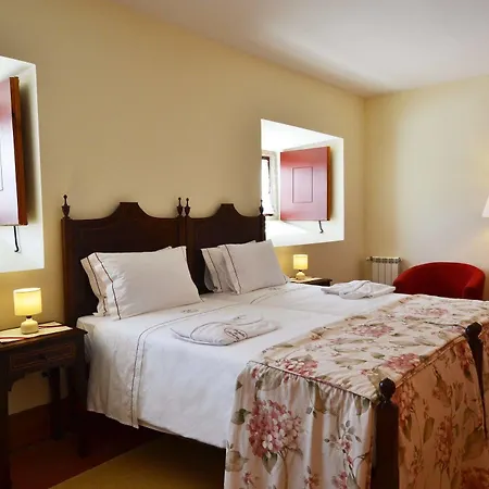 Bed and breakfast Casa Da Portela De Sampriz