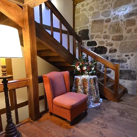 Casa Da Portela De Sampriz Bed and breakfast Ponte da Barca