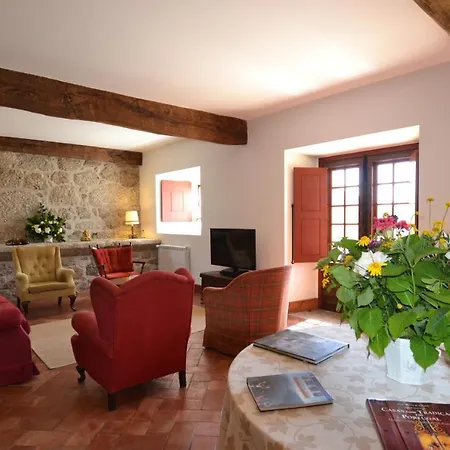 Casa Da Portela De Sampriz ベッド・アンド・ブレックファスト ポンテ・ダ・バルカ