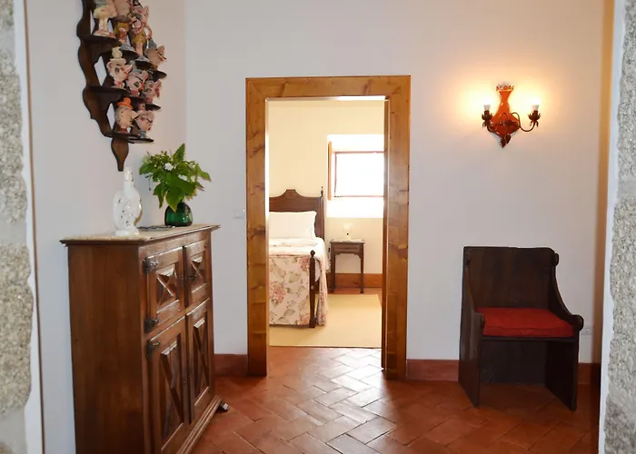 Casa Da Portela De Sampriz Bed & Breakfast