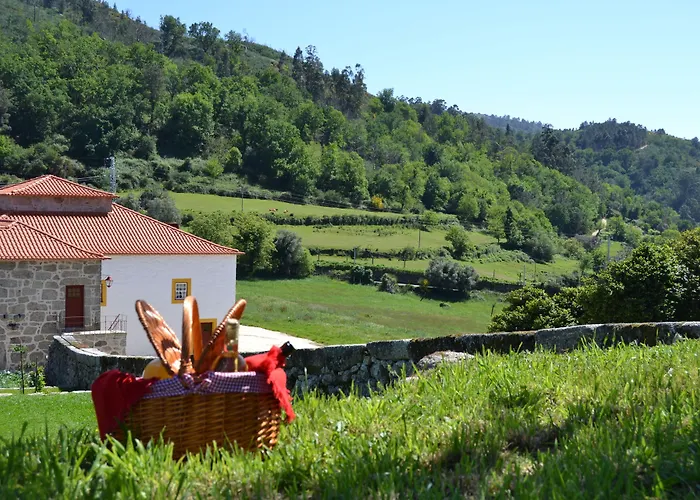 Casa Da Portela De Sampriz Bed and Breakfast Ponte da Barca