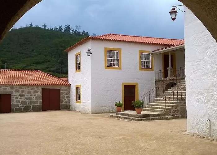 Casa Da Portela De Sampriz 4*